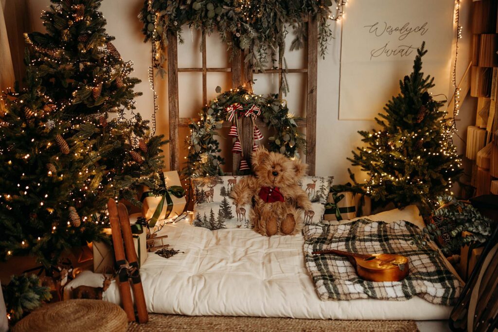 Rustykalna aranżacja świąteczna z naturalnymi dekoracjami w Studio Drugi Brzeg Warszawa