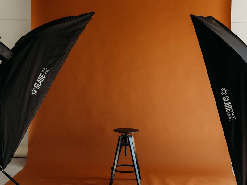 Bezszwowe tła fotograficzne w studiu na wynajem Warszawa